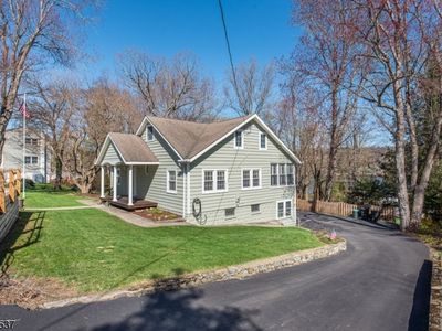 255 Sussex Ave