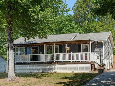 111 Shannon Ln