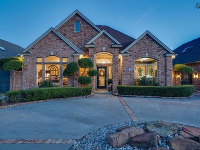 13 Warwick Ct