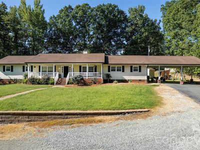 717 Pilgrim Forest Dr