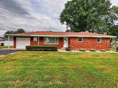 1128 E Wood Ln