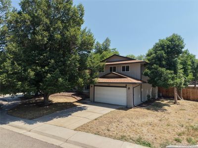 7073 E Warren Drive