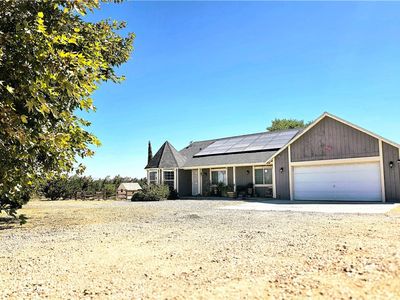 Property at 50008 Three Points Rd, Lancaster, CA