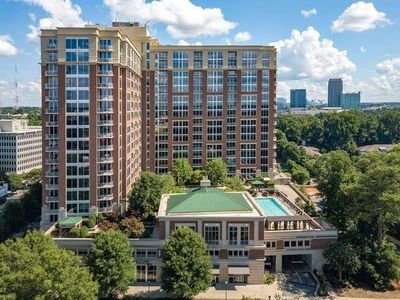 1820 Peachtree St NW Unit 811