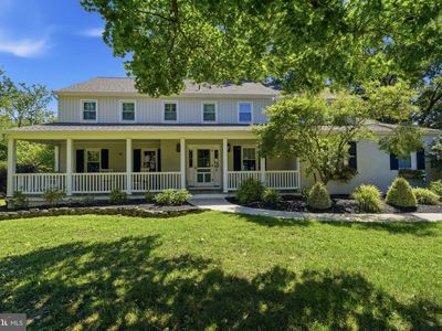6 Moon Cir