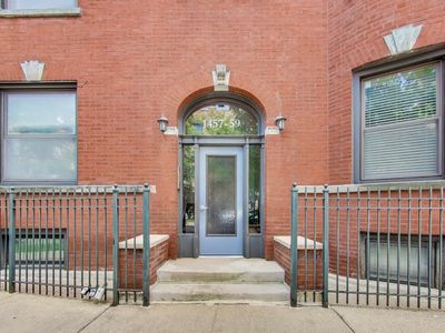 1459 W Leland Ave #3