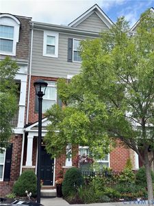 3931 Liesfeld Pl