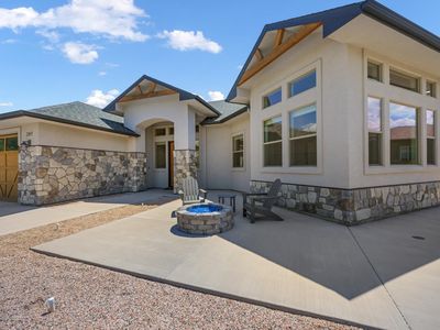 2169 Peregrine Ct