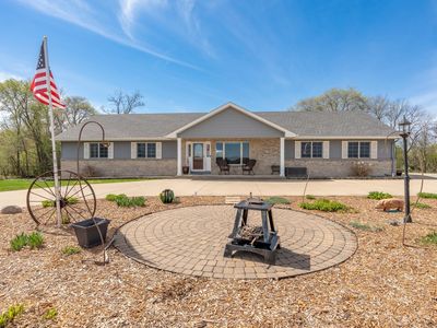 7195 County Road 10 E