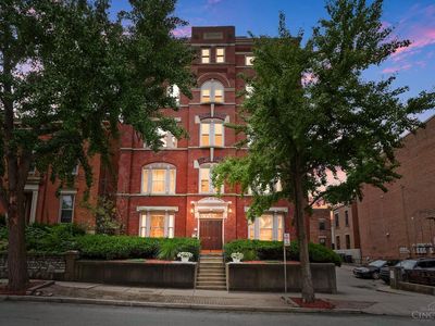 427 Hopkins St Unit 8