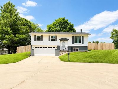 1227 Ashwood Cir