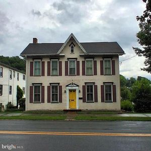 Property at 215 N Spring St, Everett, PA