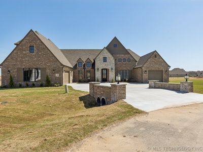 10859 N 83rd East Ct