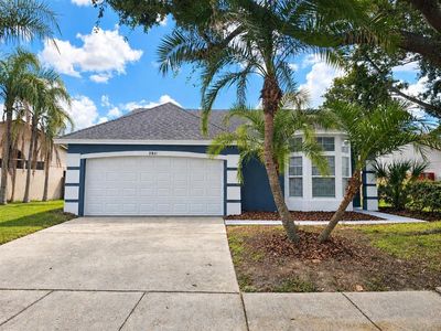 2911 DICKENS CIRCLE