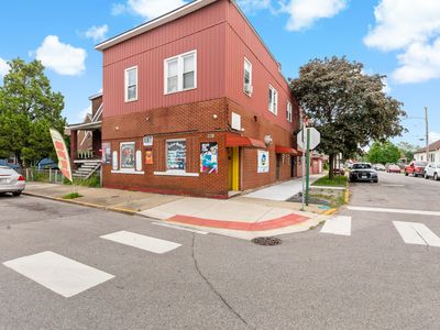 1219 W 150th St