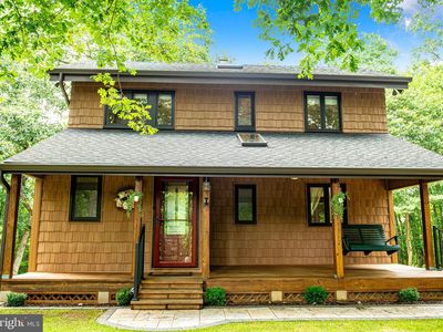 3242 Green Rd