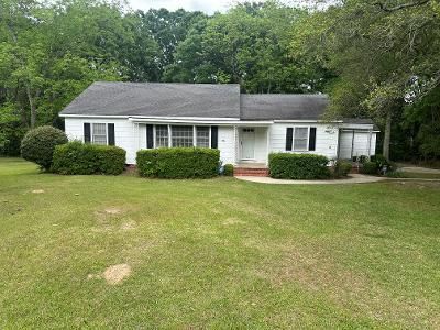 1715 Old Bay Springs Rd