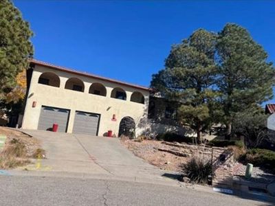 4916 Cielo Ct NE
