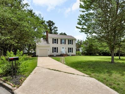 4401 Southampton Arch