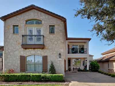 4 Hightrail Way