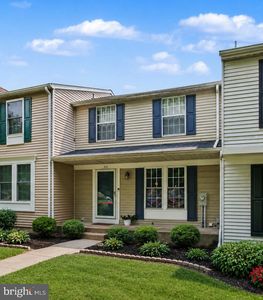 351 Delmar Ct