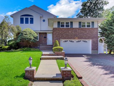 491 Boulevard Place