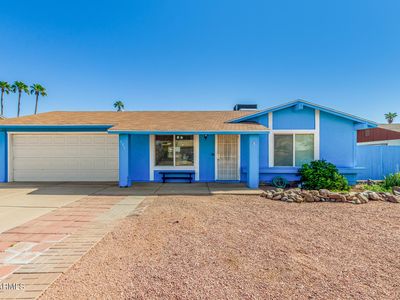 305 W NOPAL Place