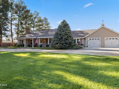 31735 Indian Oak Rd