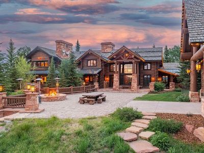 1943 N Wolf Creek Ranch Rd #12