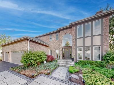 526 Spruce Ln