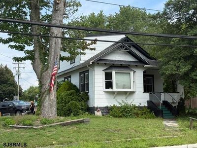 2221 Zion Rd
