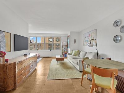 205 3rd Ave APT 7G