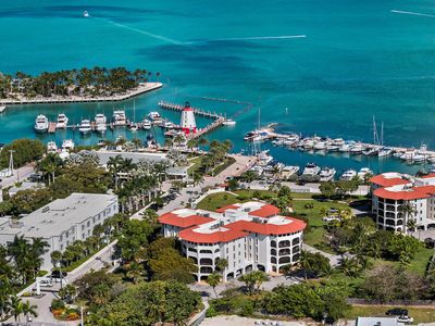 1998 Overseas Hwy APT 24A