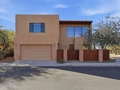 4199 N Stone Cliff Dr