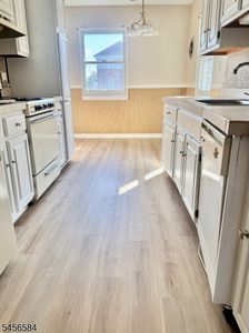 55 Schuyler Ave #19