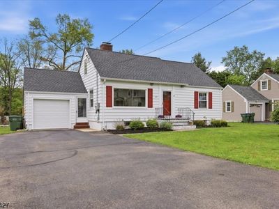 147 Main St