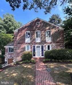 432 Argyle Dr