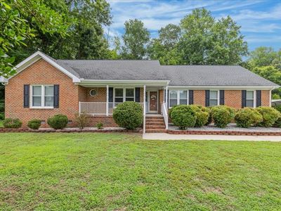 103 Chrisfield Cir