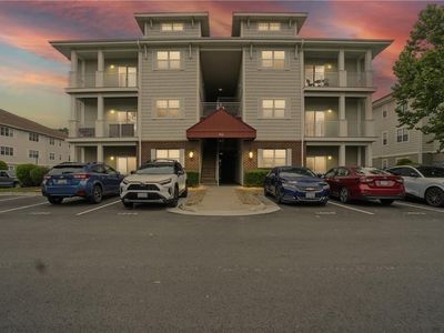 924 Southmoor Dr Unit 204