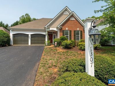 1307 Courtyard Dr
