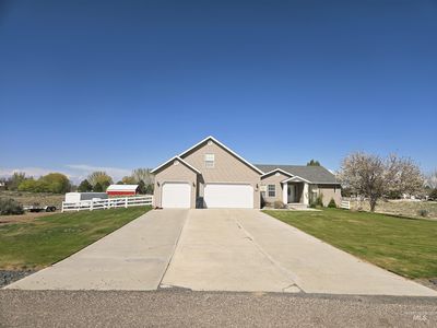 580 Smokey Mountain Dr