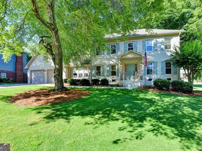 886 Marbrook Dr