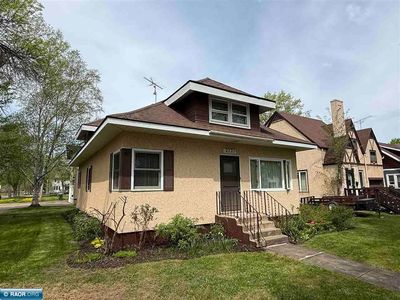 2721 3rd Ave W