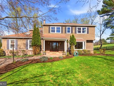 916 General Howe Dr