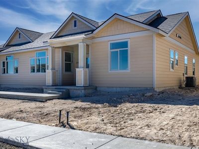 2755 Lone Chief Loop