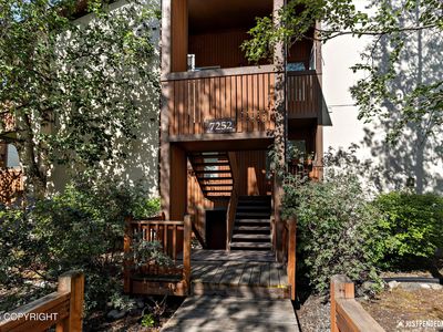 7252 Foxridge Cir #11-C