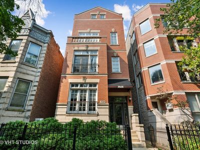 3528 N Fremont St #2