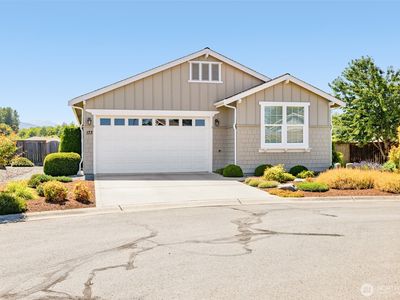 173 W Lobelia Dr