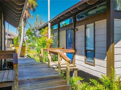 2699 N Seabreeze Point
