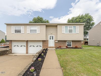 200 Farnstead Dr